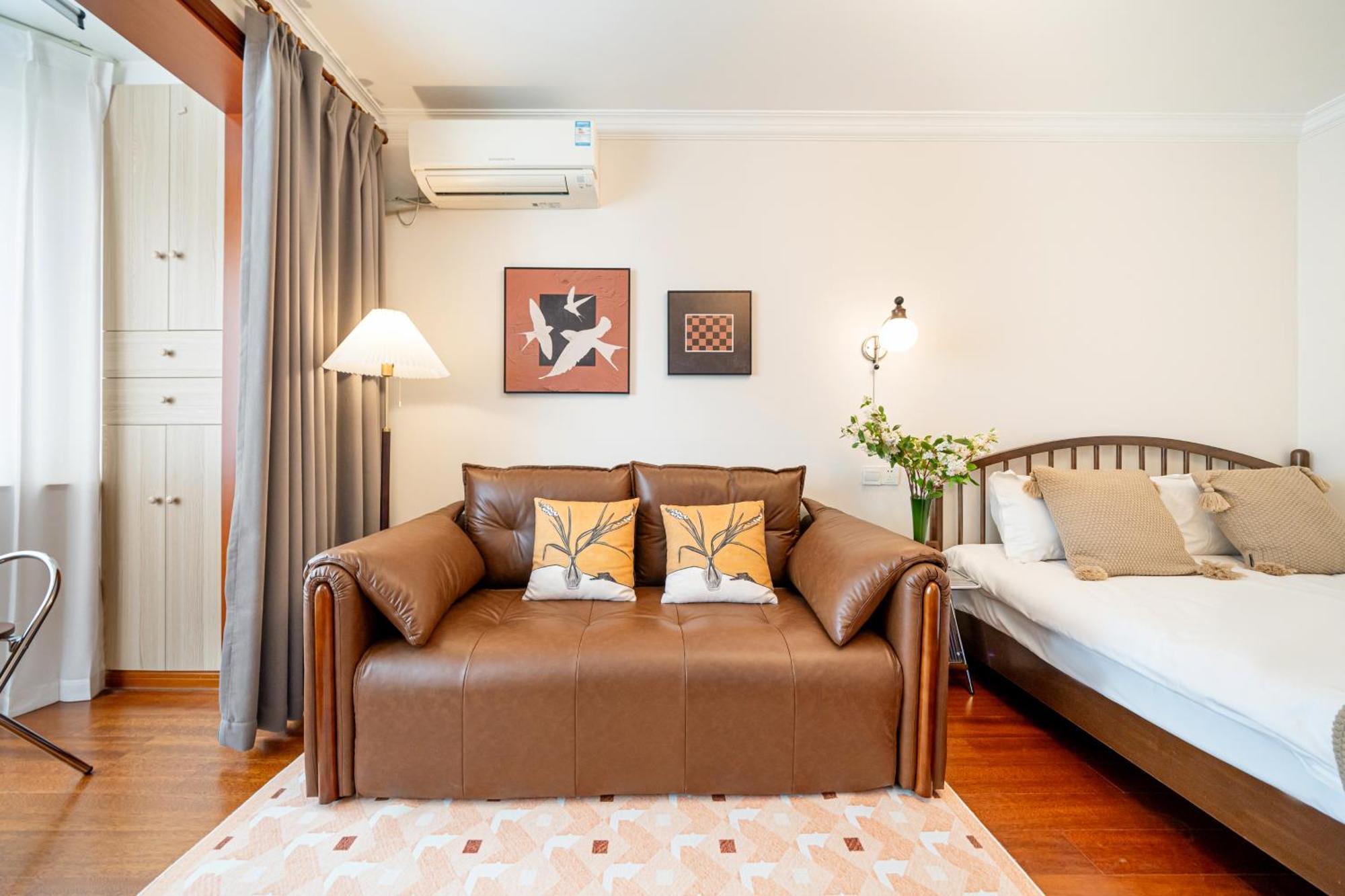 Hotel Guisu - Jingan Temple 3*
